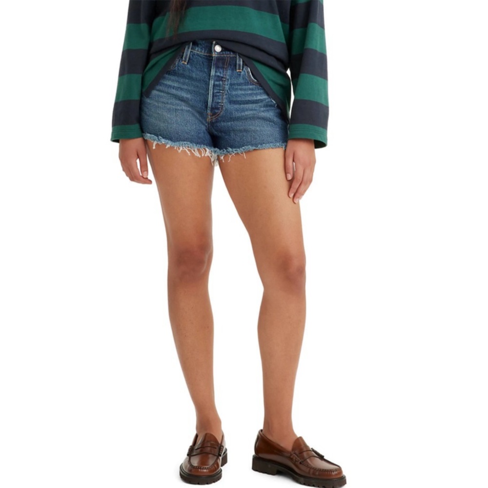 Levi’s 32 (14/15) 501 Denim Shorts Button Fly Women’s Cotton Cutoffs